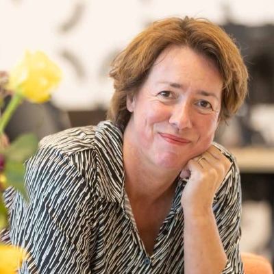 Bea Aarnoutse